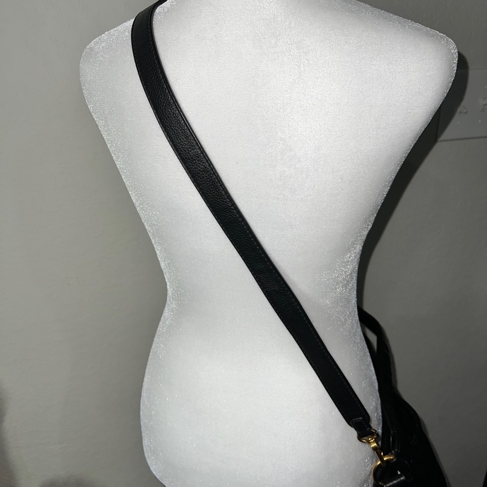 Marc Jacobs Vintage Pebbled Leather "Too Hot to Handle" Hobo Tote - Picture 11 of 15